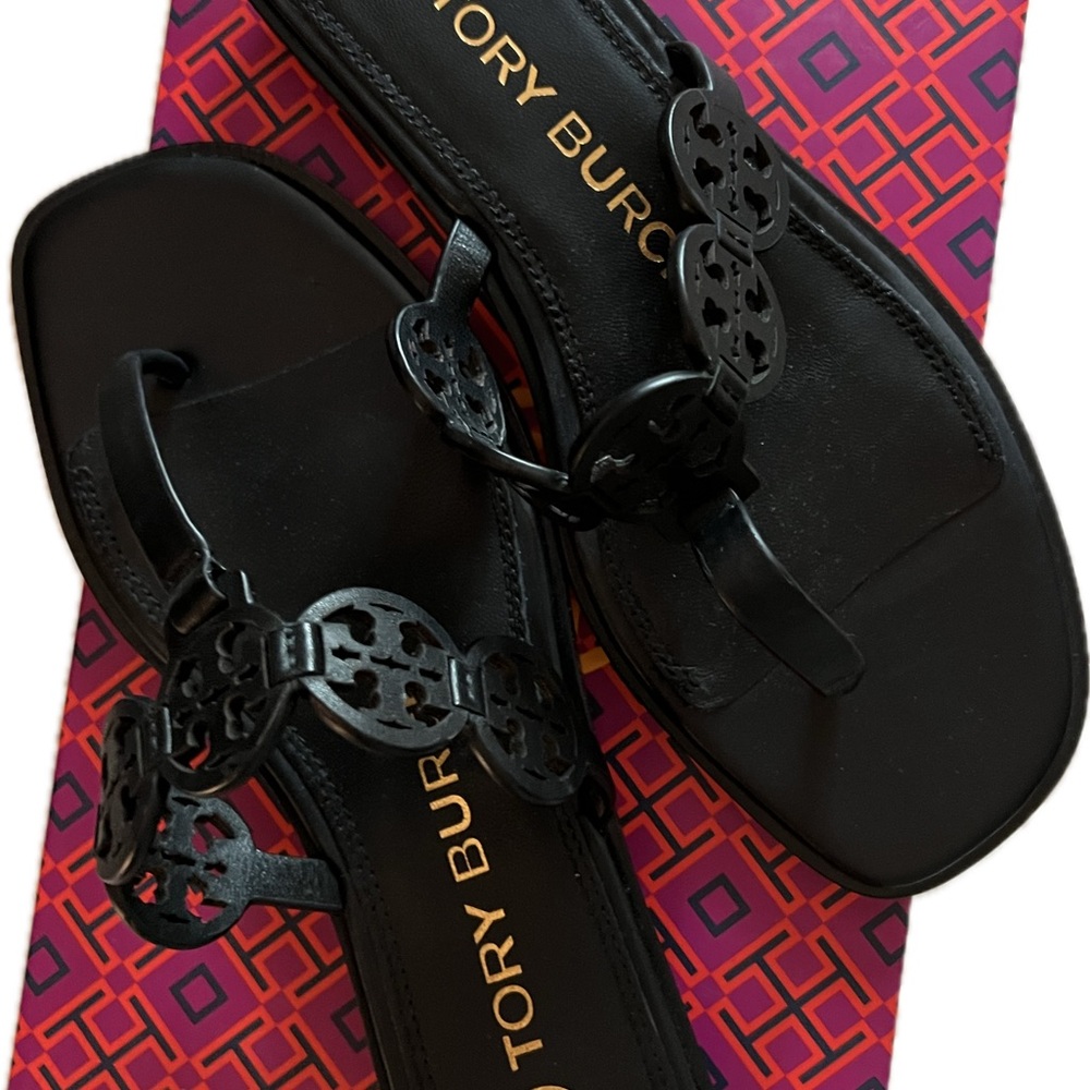 Tory Burch Tiny Miller 10MM Thong Sandal